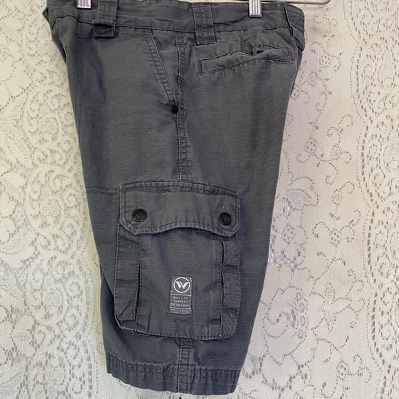 Shawn White Boys Gray Shorts - Picture 4 of 14